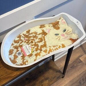 CK Products Cat Pantastic Plastic Cake Pan